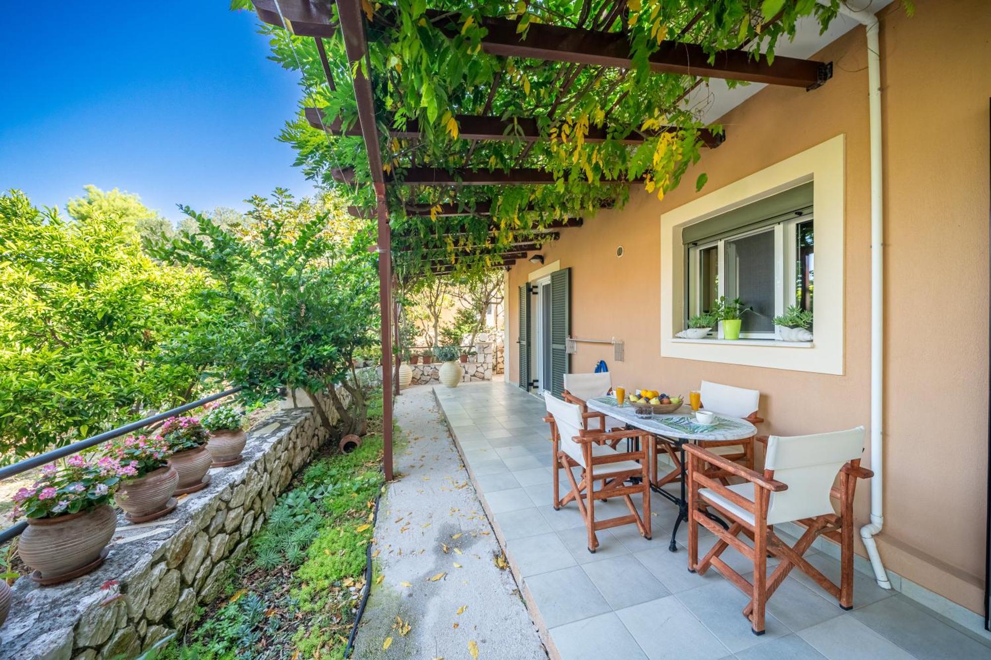 Rania-Apartments 2 Argostoli  Buitenkant foto
