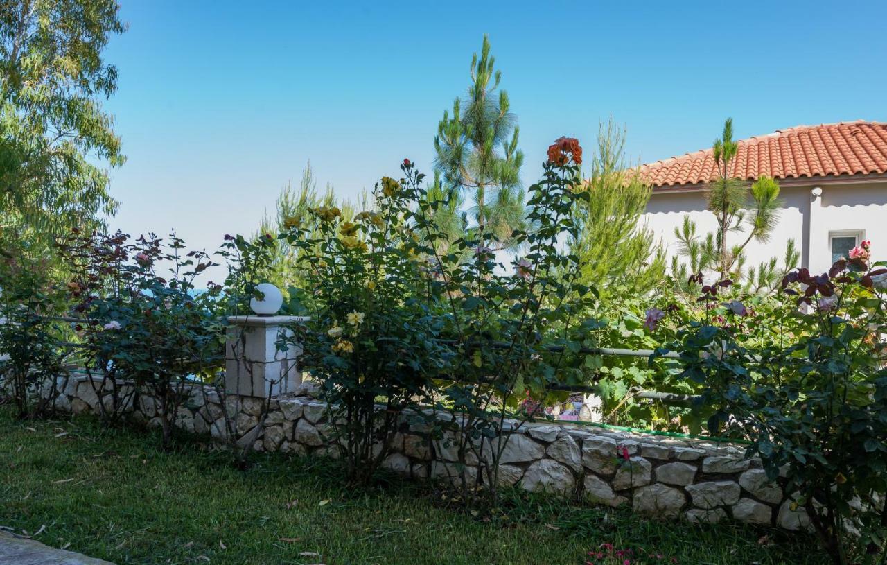 Rania-Apartments 2 Argostoli  Buitenkant foto